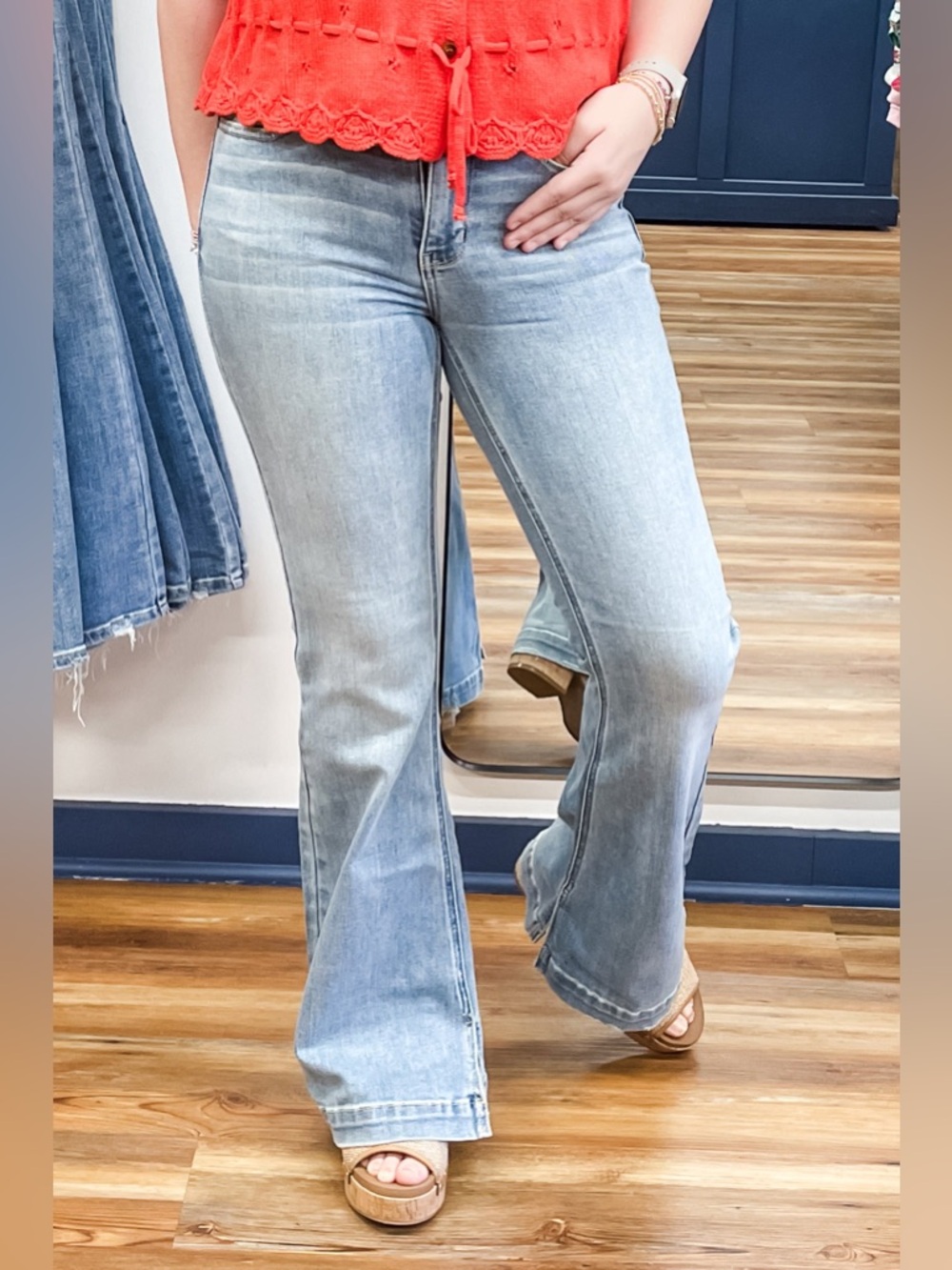 REGULAR Judy Blue Mid Rise Flare Jeans JB82718 LIGHT WASH Split Destroyed Hem